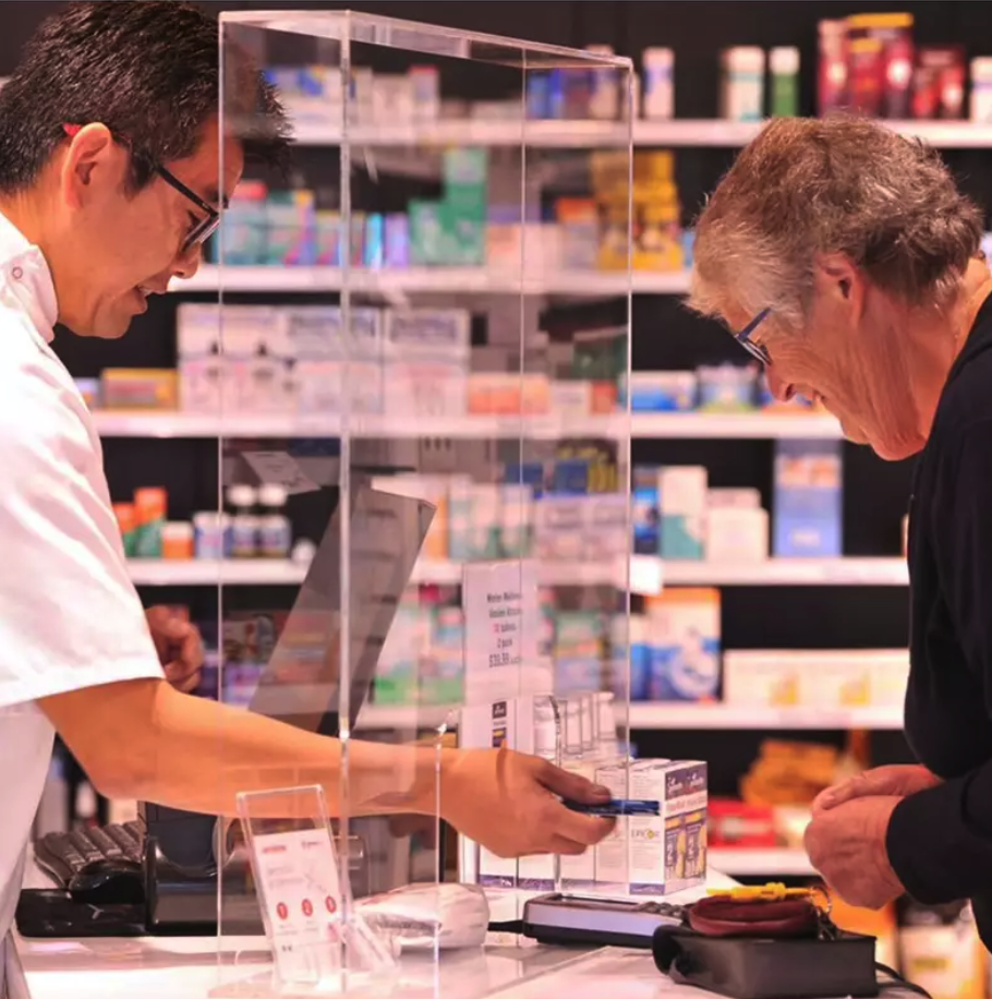 School Classroom PMMA Plastic Sneeze Guard Barrier